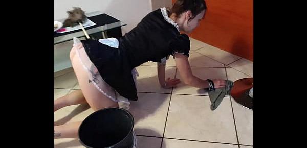  French maid gets piss in her face and cleans it